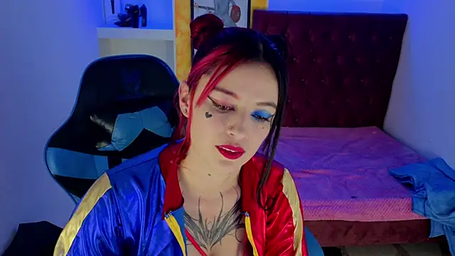 Snapshot of _lucia_21 chatting on October 11, 1:54 am lucia 21 online show from October 11, 1:54 am