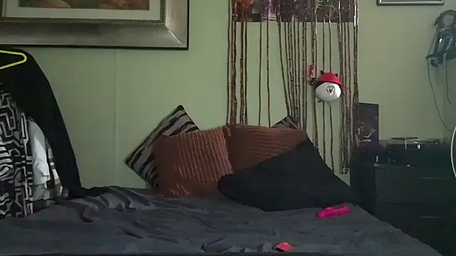 Keikomiller online show from October 7, 7:02 am