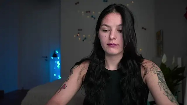 EwelynScott online show from January 18, 9:44 pm