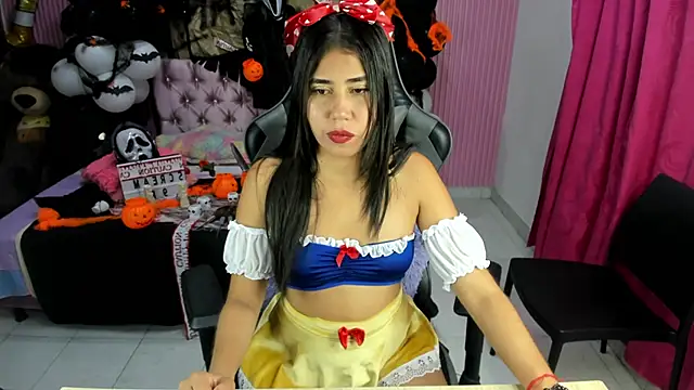 Mindy 19 online show from October 28, 11:05 am