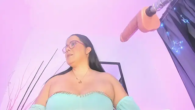 AlicePipper online show from March 22, 11:44 pm