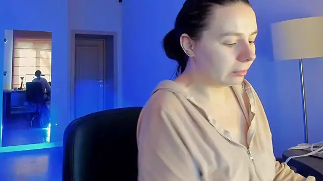 Di na Bell online show from April 3, 6:00 am