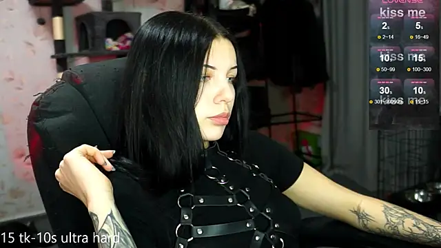 lera smith online show from December 18, 11:09 pm