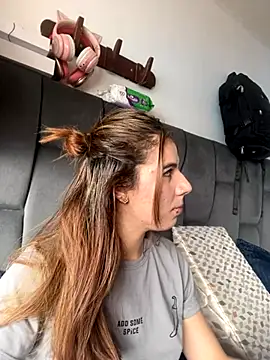 AllieYourGirl online show from October 3, 7:08 pm