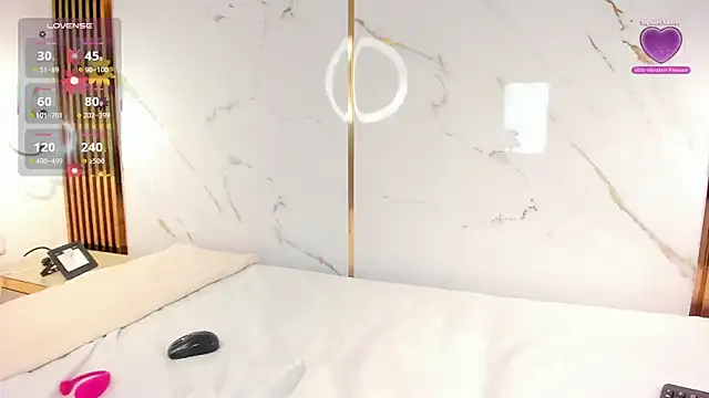 CandyRouse   online show from January 13, 4:51 am