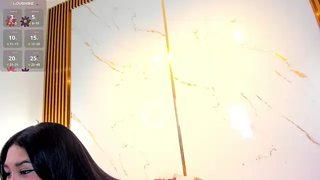 CandyRouse   online show from April 6, 4:46 am