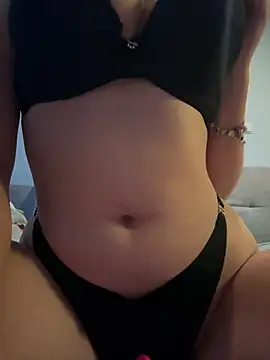 anonimgirl18old online show from March 22, 4:35 pm