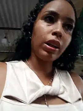 Snapshot of Fernanda30 chatting on October 20, 4:54 pm Fernanda30 online show from October 20, 4:54 pm