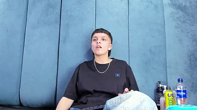 Megan Thompson  online show from March 11, 2:16 am