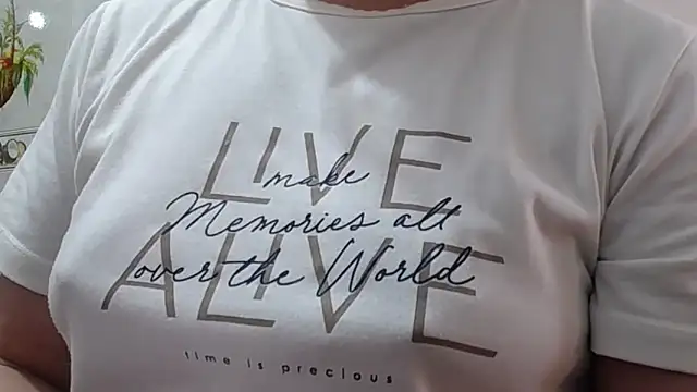 miss squirtsx online show from December 19, 2:53 pm