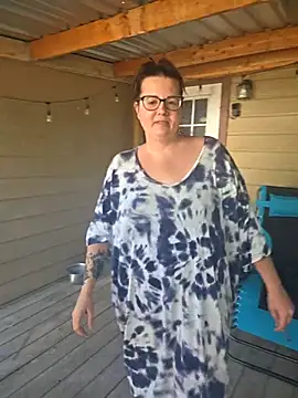 valeriejane online show from October 11, 2:42 pm