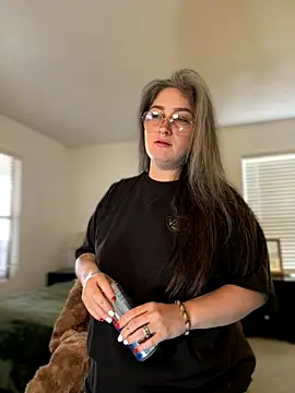 Alix Valentine online show from November 22, 5:04 pm