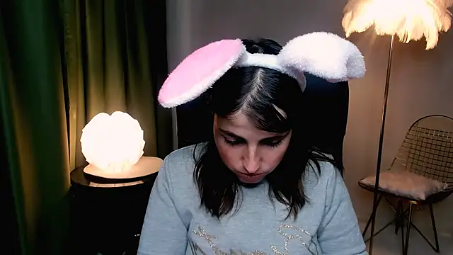 MartaEdams online show from October 8, 6:40 am