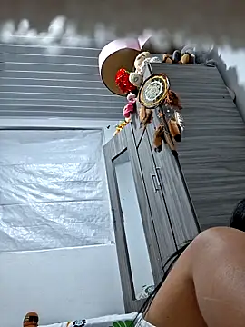 channell0 online show from April 5, 4:11 am