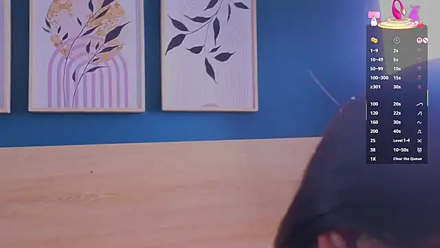 SarahMiler  online show from October 3, 12:32 pm