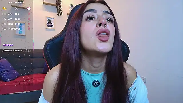 ViolethRosse online show from September 17, 7:45 pm