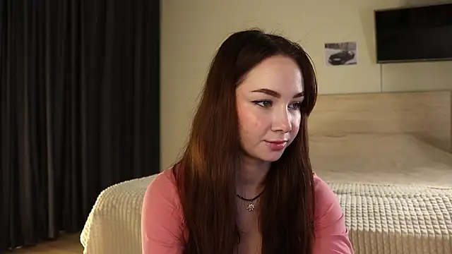 NessaDay online show from March 6, 4:29 am