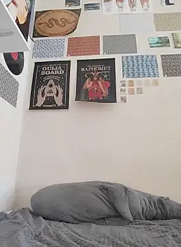 Snapshot of _arigins_ chatting on October 11, 10:09 am  arigins  online show from October 11, 10:09 am