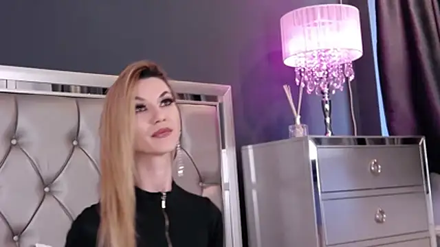 MayaHale online show from March 9, 11:46 am