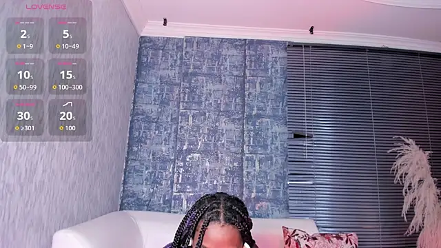 NathalyLeen online show from October 31, 9:19 pm