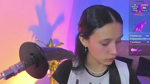 alicemoon   online show from November 16, 10:26 am