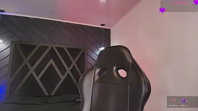 zoe martins  online show from March 24, 5:18 pm