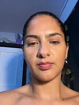 chicachocolate01 online show from February 3, 6:40 am