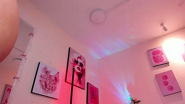 Camila Rivers online show from February 20, 6:26 am