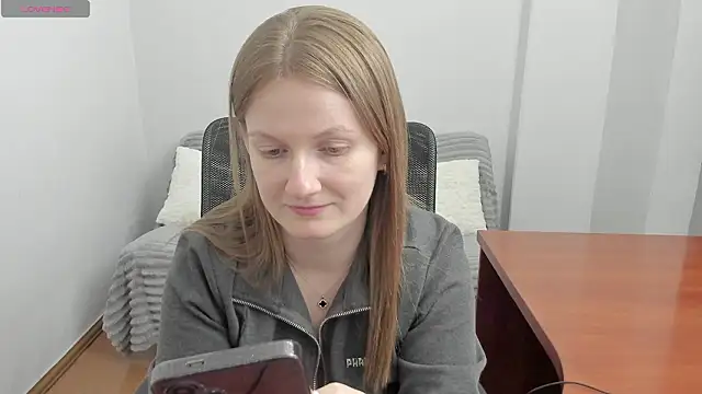 Alisha Skyes online show from March 24, 4:34 pm