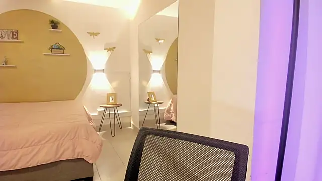 Snapshot of TokyoHaskel chatting on October 11, 4:50 am TokyoHaskel online show from October 11, 4:50 am