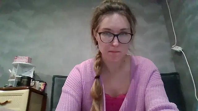 Snapshot of Jugira chatting on October 23, 9:54 pm Jugira online show from October 23, 9:54 pm