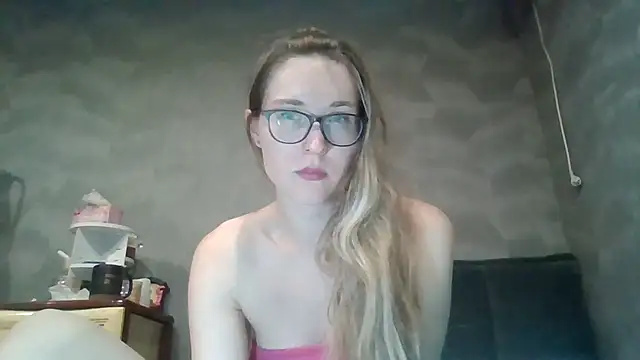 Snapshot of Jugira chatting on September 29, 9:53 pm Jugira online show from September 29, 9:53 pm