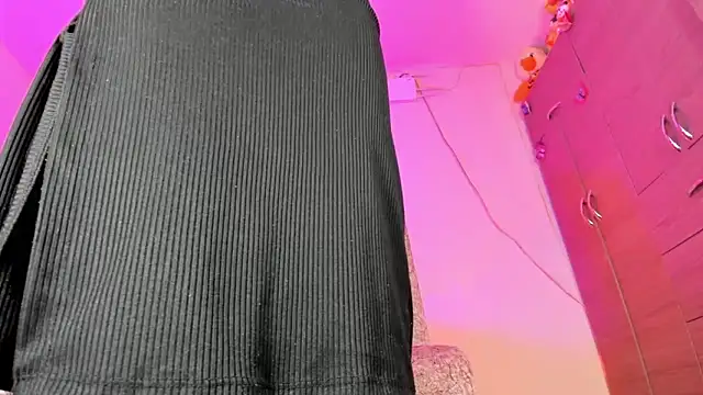 hot Dariana pantyhose online show from May 27, 1:30 pm