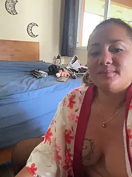 Vahine tahiti987 online show from May 18, 8:26 pm