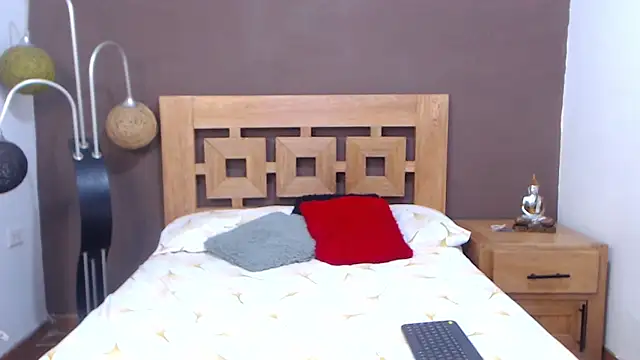 ValeSantoDomingo online show from October 30, 11:17 pm