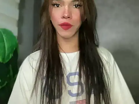 Misselliefayexxx online show from February 17, 8:41 pm