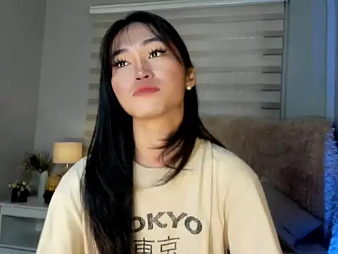 Snapshot of lovelychanel69xx chatting on September 19, 11:04 pm lovelychanel69xx online show from September 19, 11:04 pm