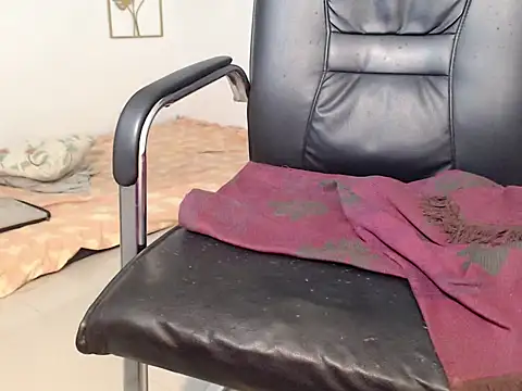 Snapshot of liannexfuckdoll chatting on October 4, 1:22 am liannexfuckdoll online show from October 4, 1:22 am