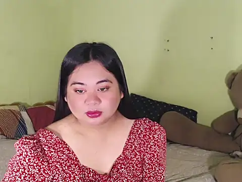 Im ur mother online show from March 12, 1:36 pm