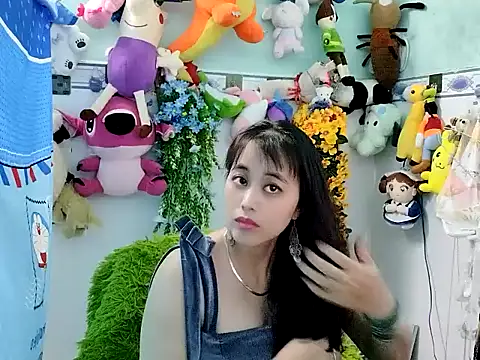 emgaixinhngoan online show from November 26, 2:40 pm