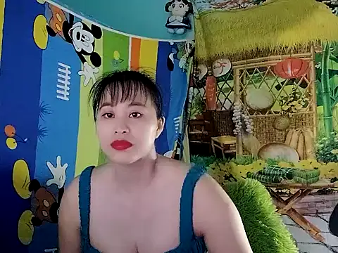 emgaixinhngoan online show from February 12, 3:36 pm