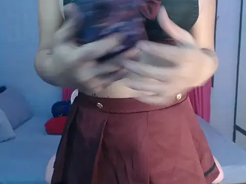 bigcock kylie1723 online show from January 9, 5:01 am