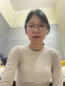 meomeo2k6 online show from December 14, 7:14 am