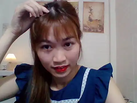   Donna   online show from November 23, 10:17 am