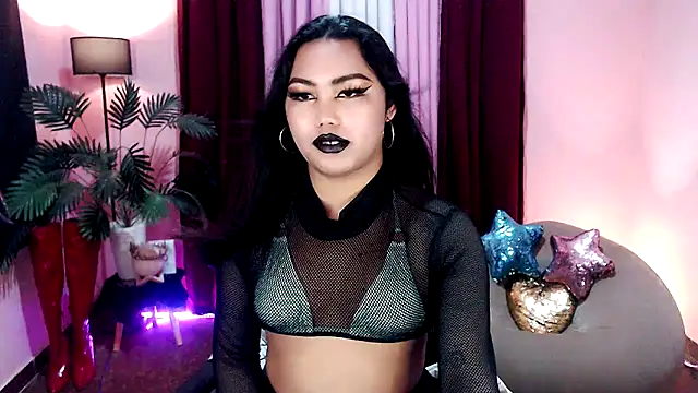 Unique Maya online show from November 3, 8:51 am