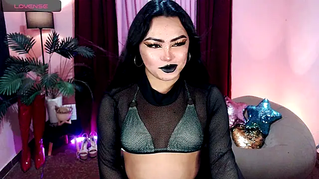 Unique Maya online show from October 27, 9:05 am