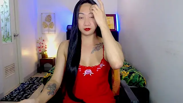 LovelyQueen69 online show from December 20, 11:31 pm