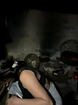 ThiHa003 online show from November 23, 10:28 am