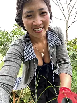 ThiHa003 online show from March 15, 3:19 am