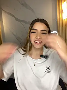 KYLIE JONES6 online show from October 27, 3:13 am